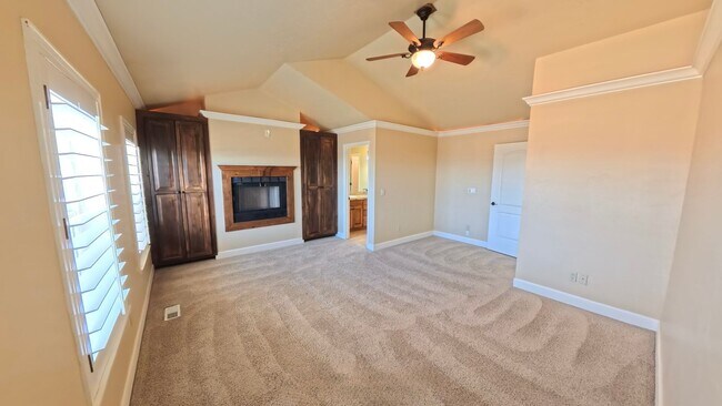 Building Photo - Ivy Lane Townhome | Provo