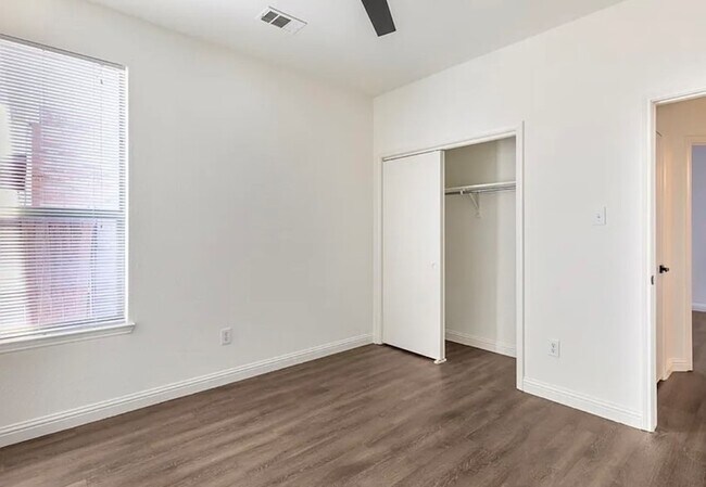Building Photo - 13240 Berrywood Trail