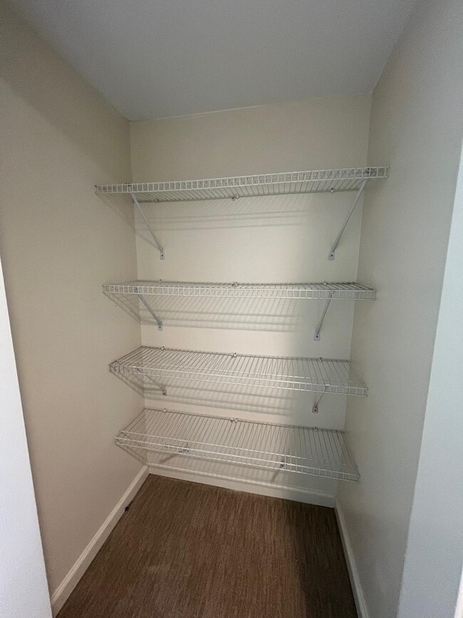 Building Photo - 300 S Duval St