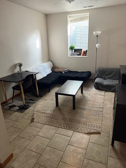 Building Photo - 3731 Orleans Ave