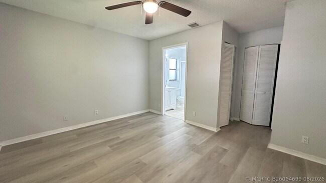 Building Photo - 11464 NW 39th St