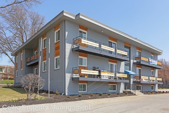 Building Photo - 6621 W 94th Terrace