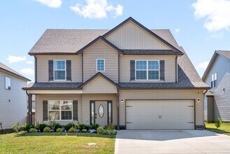 Building Photo - Pet Friendly Four Bedroom!