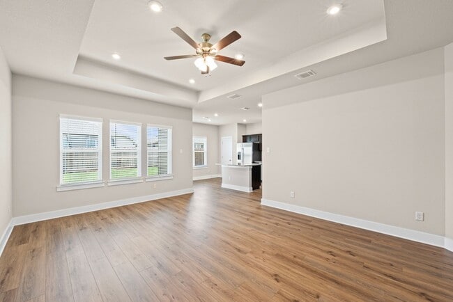 Building Photo - 8110 Bridgepointe Dr