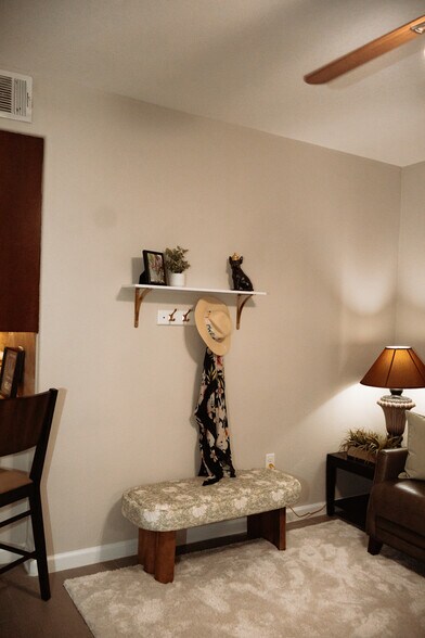 Building Photo - The Avalon