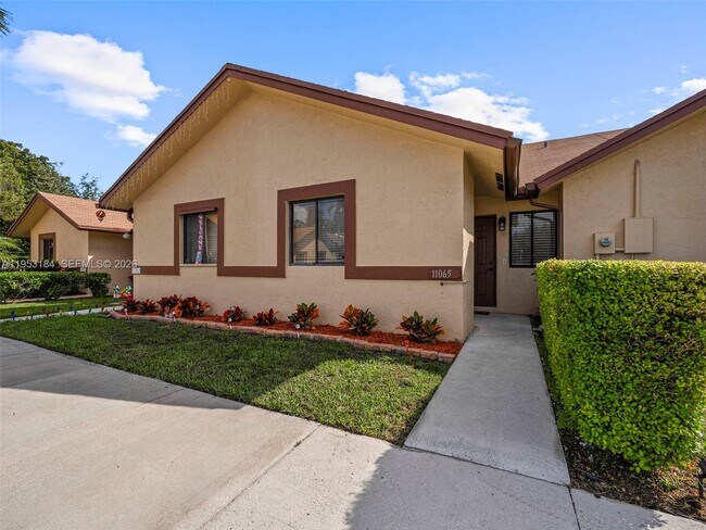 Building Photo - 11065 NW 38th Pl