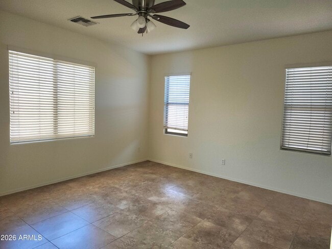 Building Photo - 17938 W Port Royale Ln