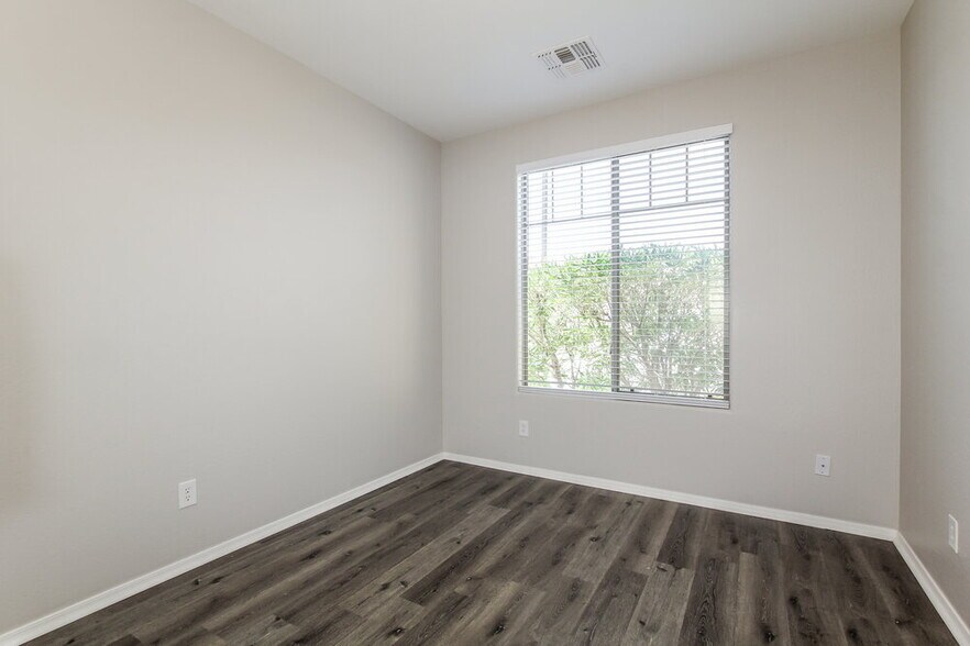Building Photo - 18021 W Carol Ave