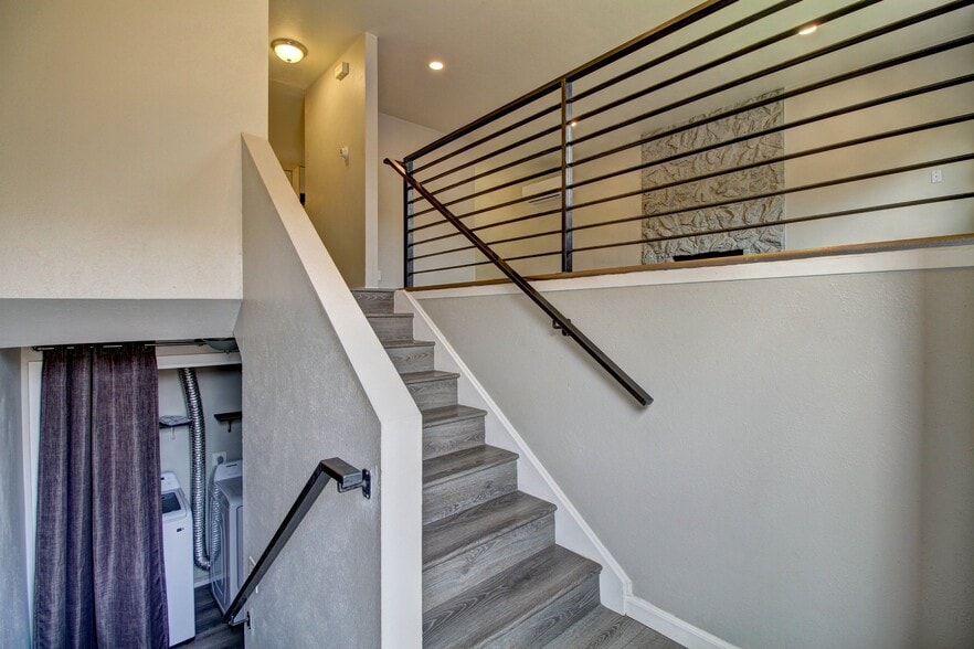 Building Photo - 12020 W 63rd Pl
