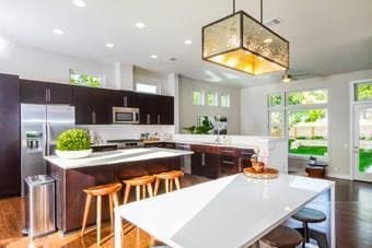 Building Photo - 2712 S 5th St