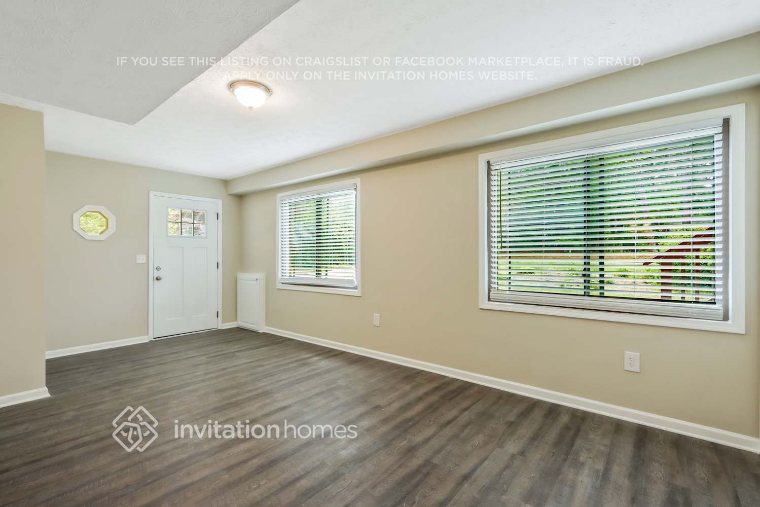 Building Photo - 3164 Periwinkle Dr