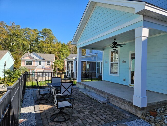 Building Photo - Coastal Vibes at Lake Murray