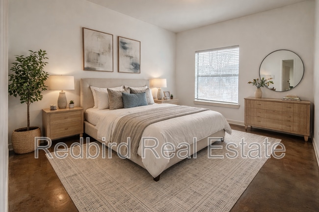 Building Photo - 1803 Broadway