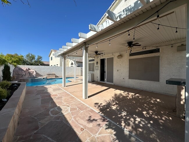 Building Photo - 7944 Quail Harbor St