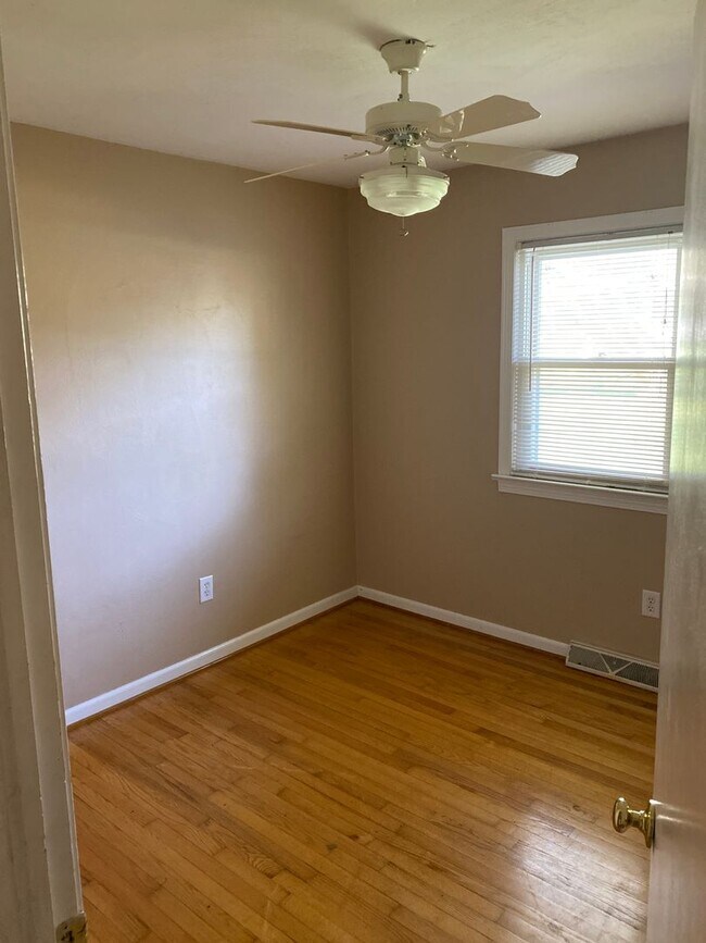 190 Brumsey Road Located in Currituck 190 Brumsey Rd Moyock NC