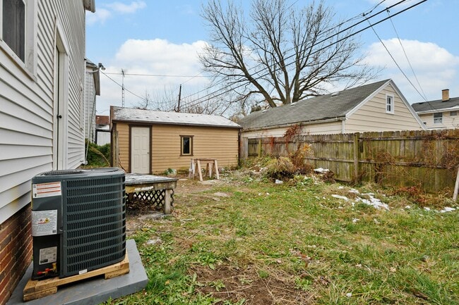 Building Photo - 4123 Packard Rd