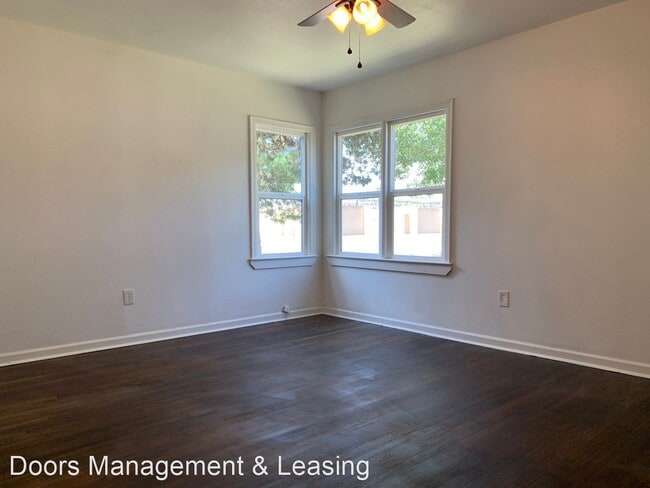 Building Photo - 3 br, 2 bath House - 2913 Canton Avenue