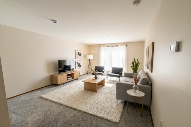 Building Photo - Cozy 2 Bedroom, 1 Bath Apartment with Patio - Welcome Home!