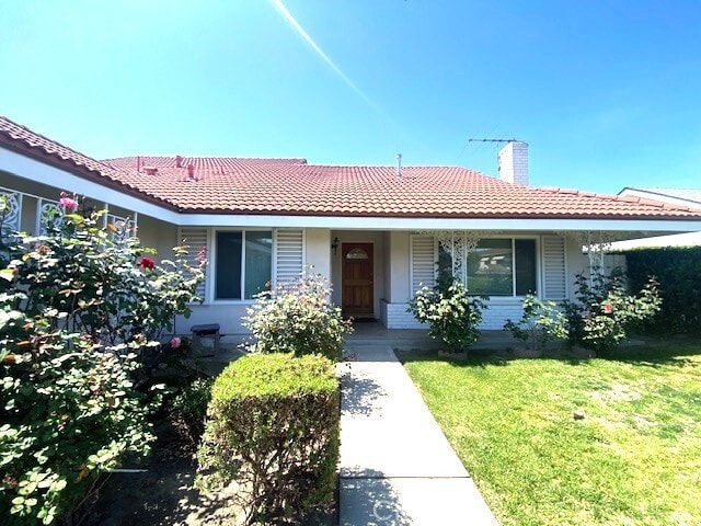 Building Photo - 17116 Wedgeworth Dr