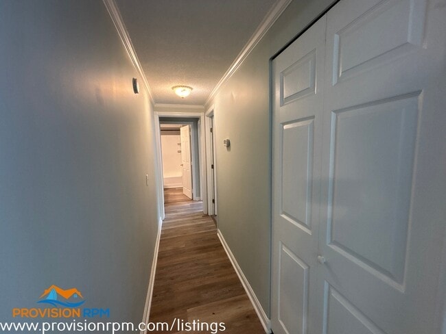 Building Photo - 107 Watermans Ct