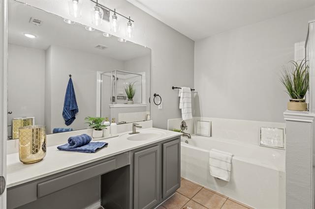 Building Photo - 4076 Kyndra Cir