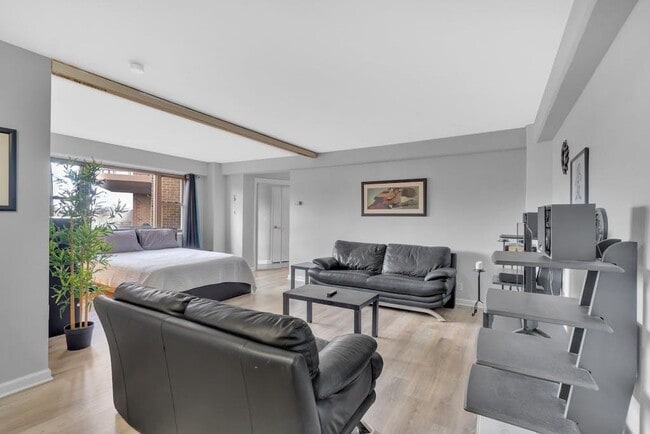 Building Photo - 8800 JFK Blvd E