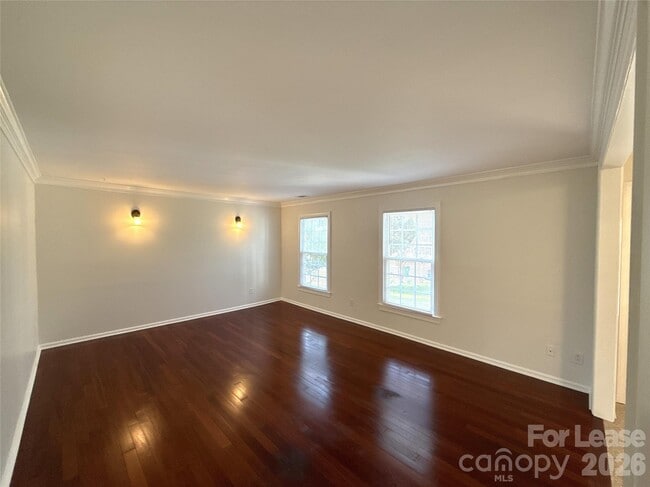 Building Photo - 7318 Connan Ln