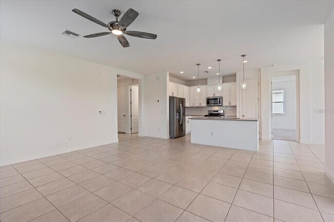 Building Photo - 10123 Carnoustie Pl