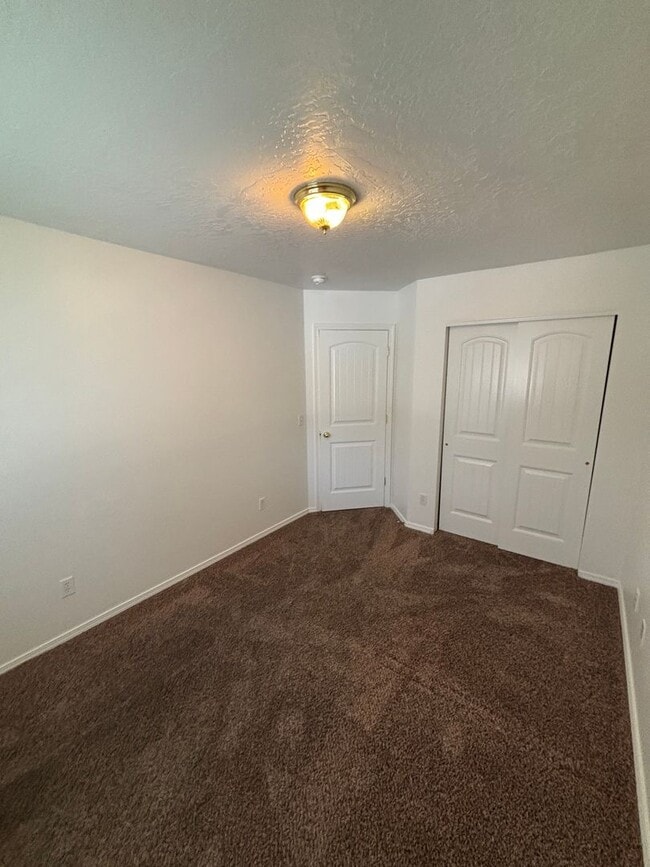 Building Photo - 3484 W Vela Pl