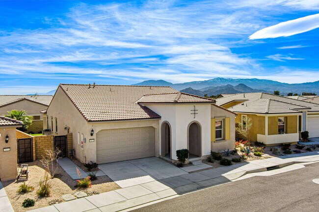 Building Photo - 78879 Fortuna Pl