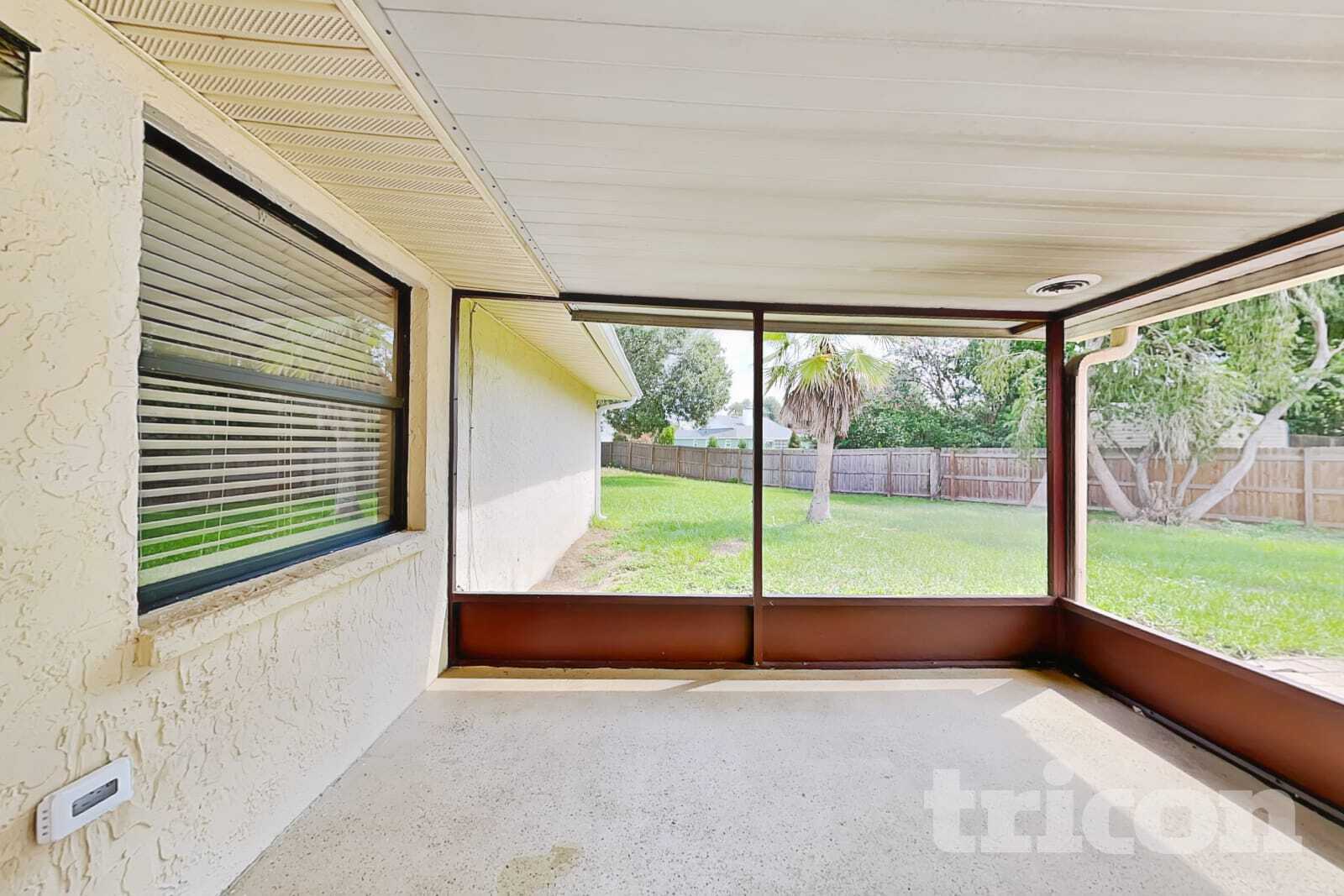 Building Photo - 352 N Fork Pl