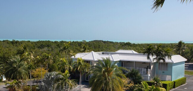Building Photo - 3930 S Roosevelt Blvd