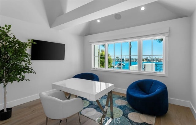 Building Photo - 2401 Bayshore Dr