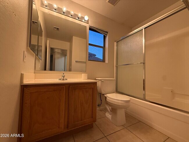 Building Photo - 477 W Harvard Ave