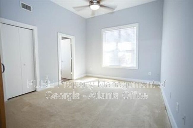 Building Photo - 502 Pryor St SW