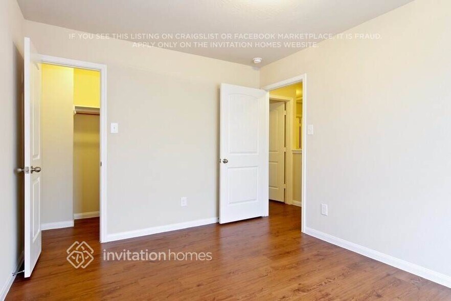 Building Photo - 18711 N Lyford Dr