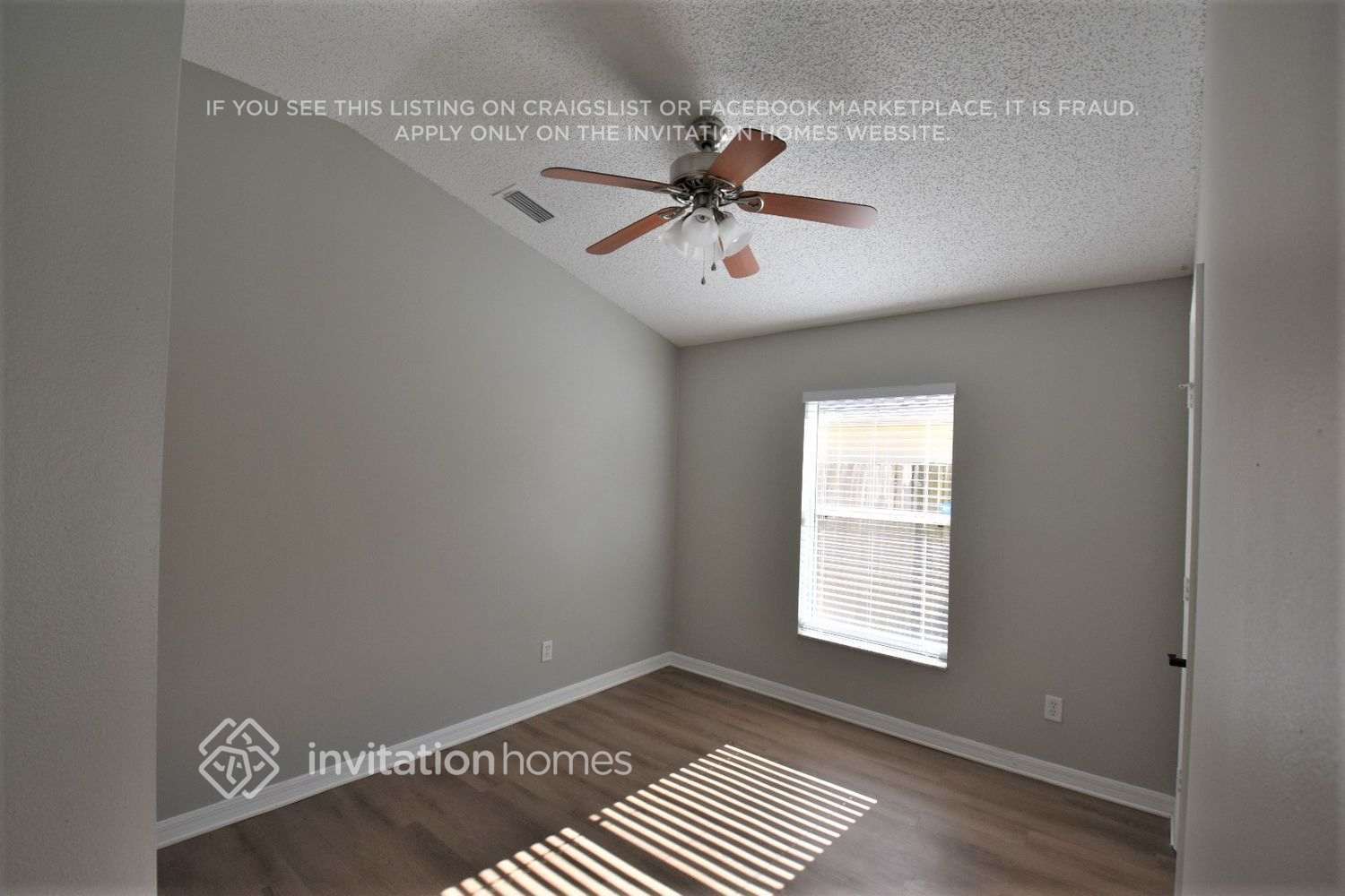 Building Photo - 4278 Ventana Blvd