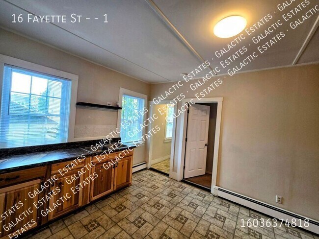Building Photo - 16 Fayette St