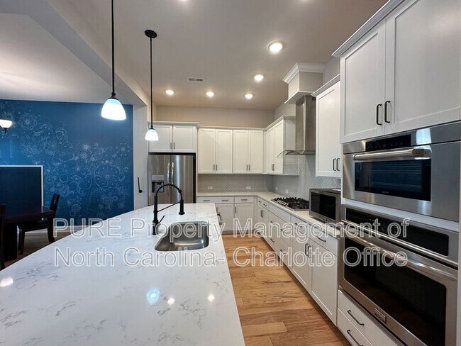 Building Photo - 9209 Colin Crossing Ct