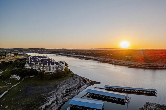 Building Photo - 3308 Parliament Cove