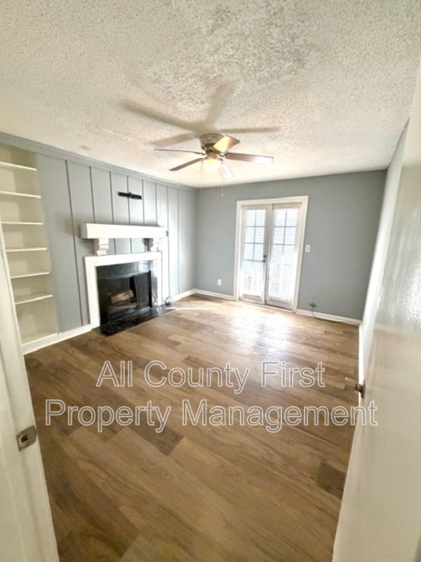 Building Photo - 122 Rue Fontaine