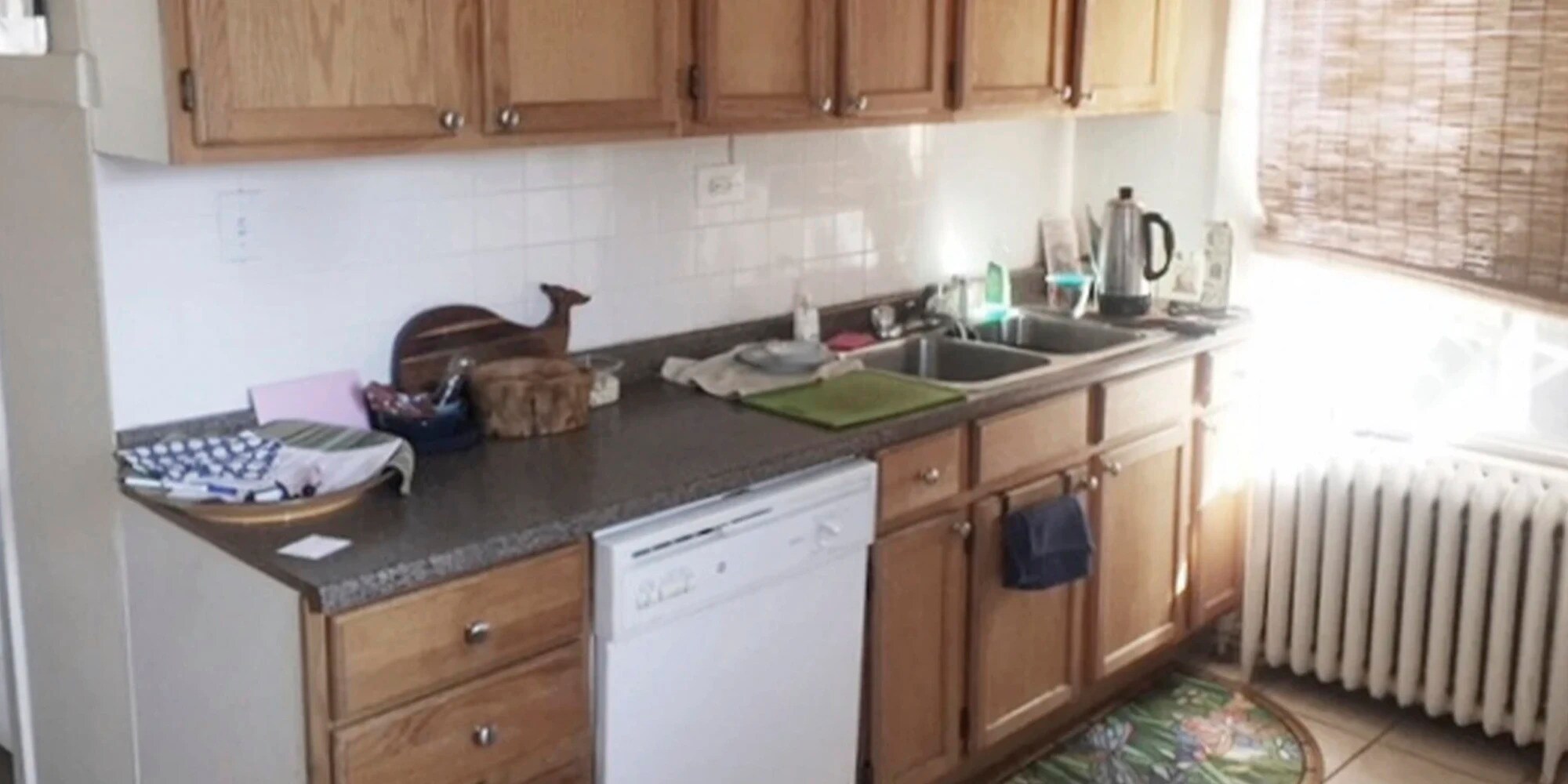 Building Photo - 733 Elm St