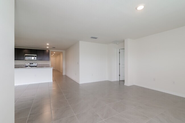 Building Photo - 8578 Triumph Cir