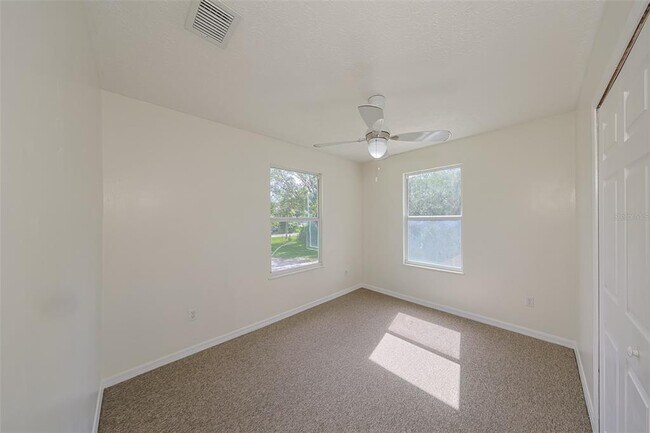 Building Photo - 2417 S 66th St