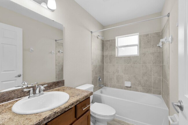 Building Photo - 11302 SW 62nd Cir