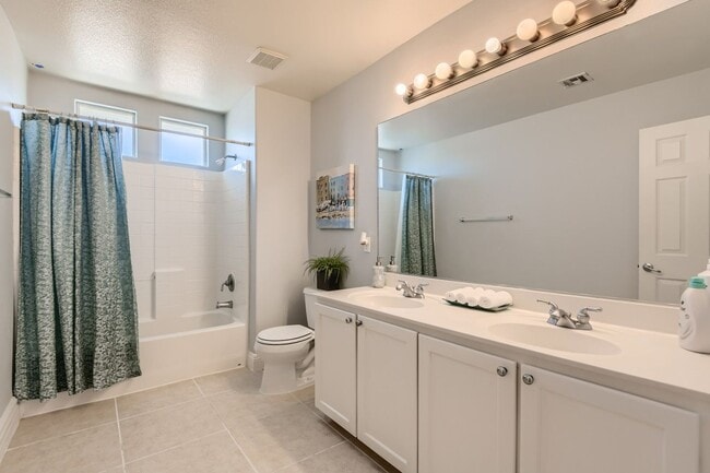 Building Photo - Southwest Home for Rent