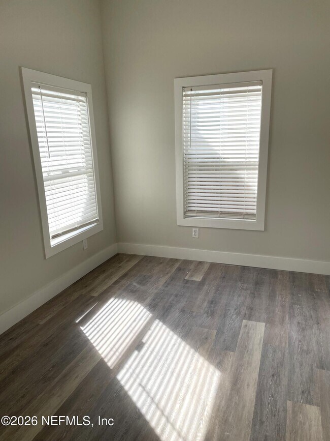 Building Photo - 62 Dumas St