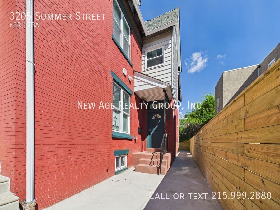 Building Photo - 3205 Summer St