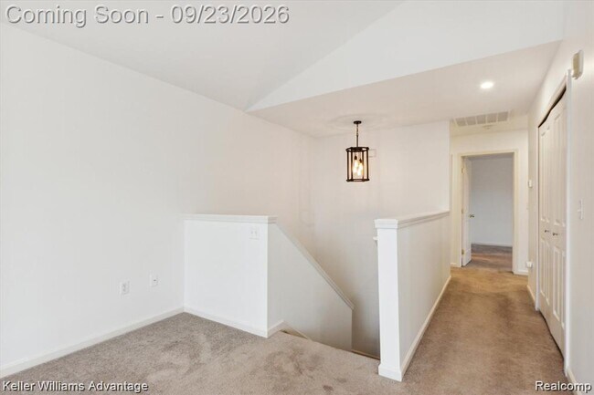 Building Photo - 47655 Pembroke Dr