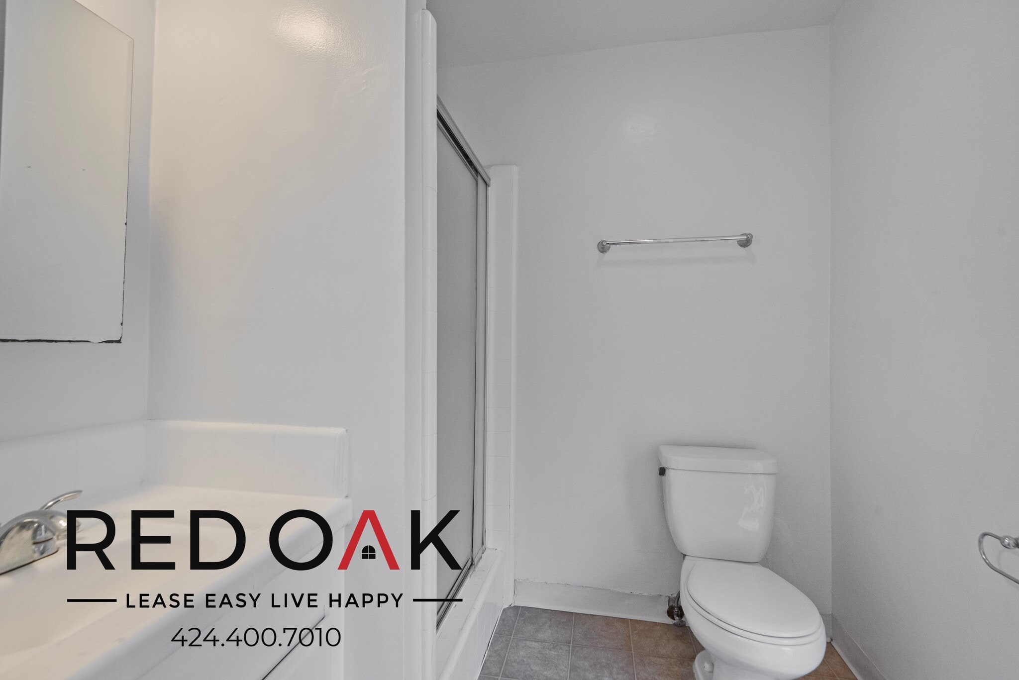 Building Photo - 511 N Kenmore Ave